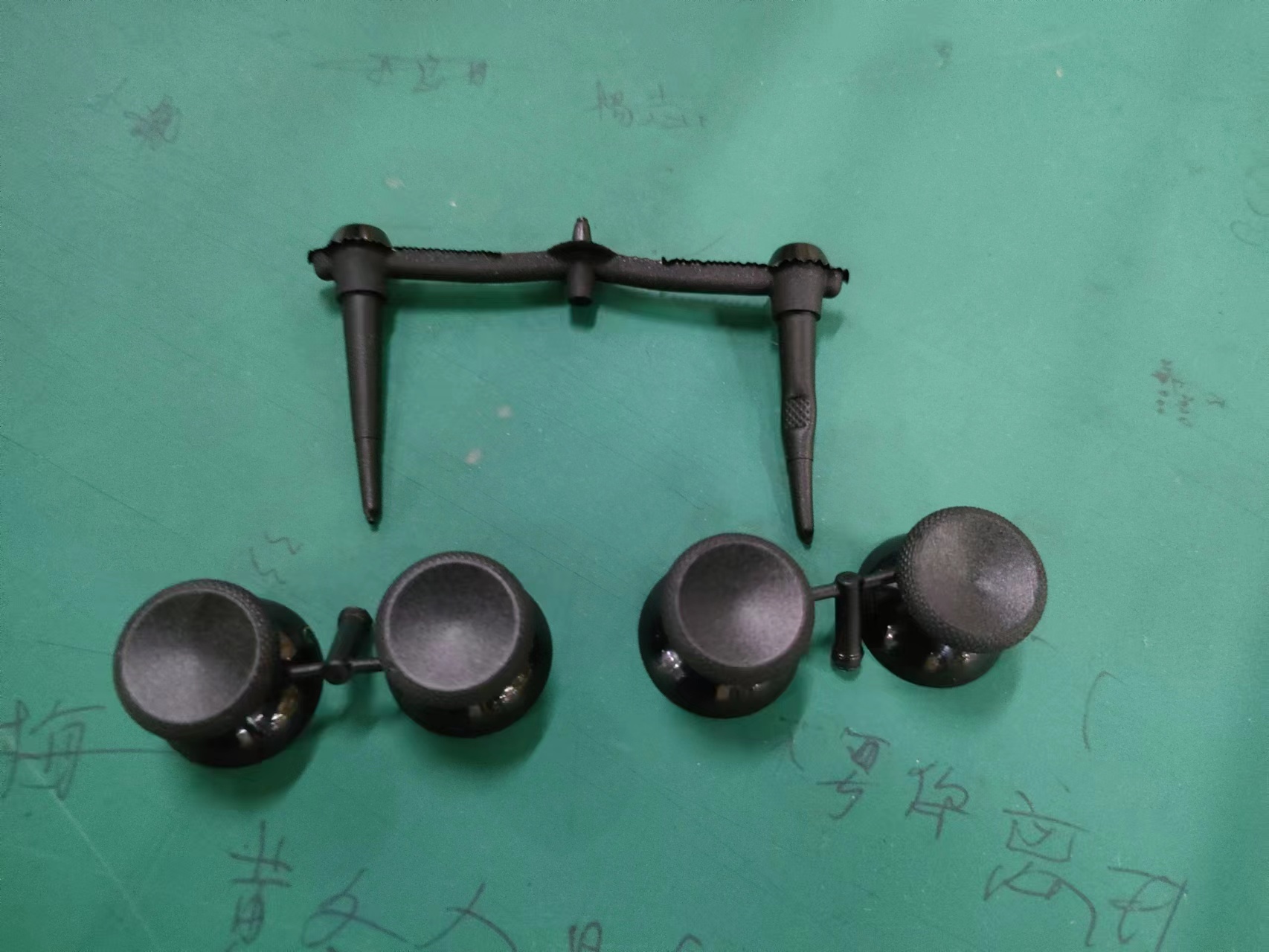 游戏手柄摇杆